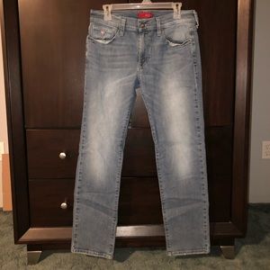 GUESS 32x30 Lincoln Slim-Straight Jeans
